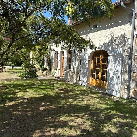 بيت للعطل Leynie Festalemps