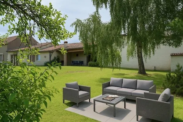 Leynie بيت للعطل *